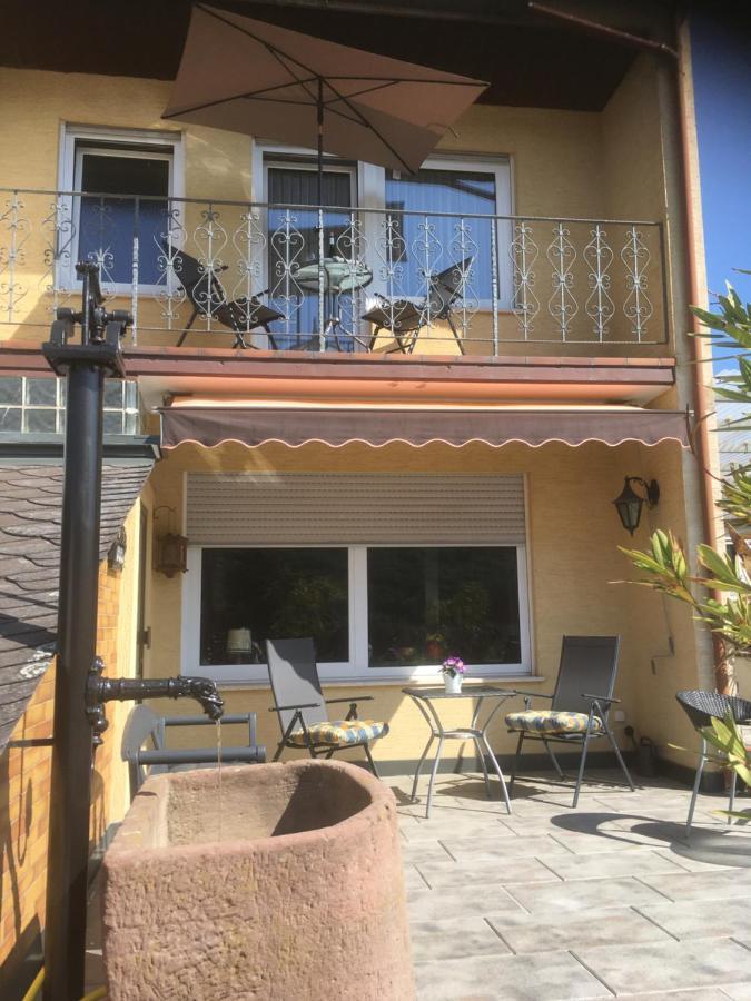 Ferienwohnung Mendgen Mit Panoramablick Bernkastel-Kues Eksteriør billede